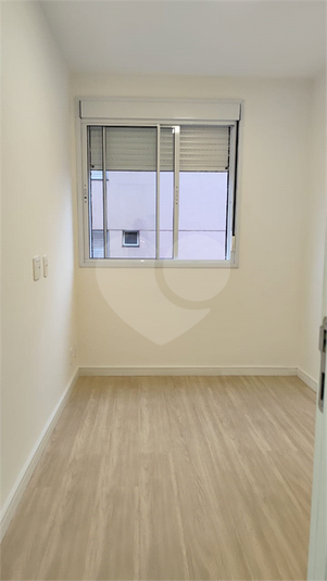 Foto REO1182035