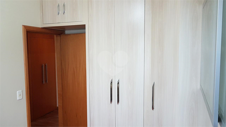 Foto REO1182036