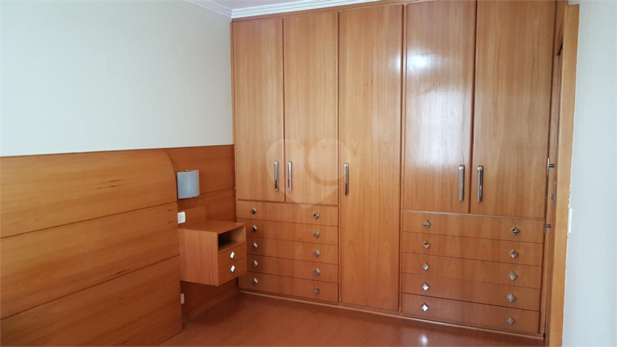 Foto REO1182036
