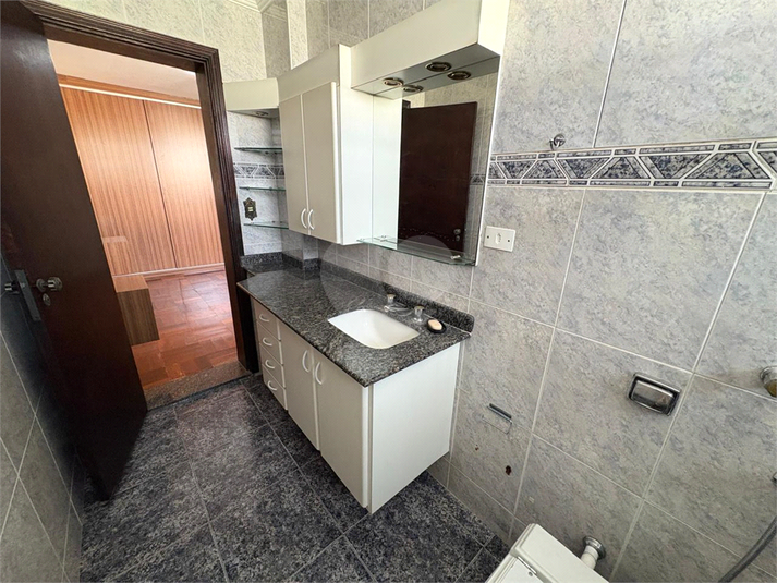 Foto REO1182037