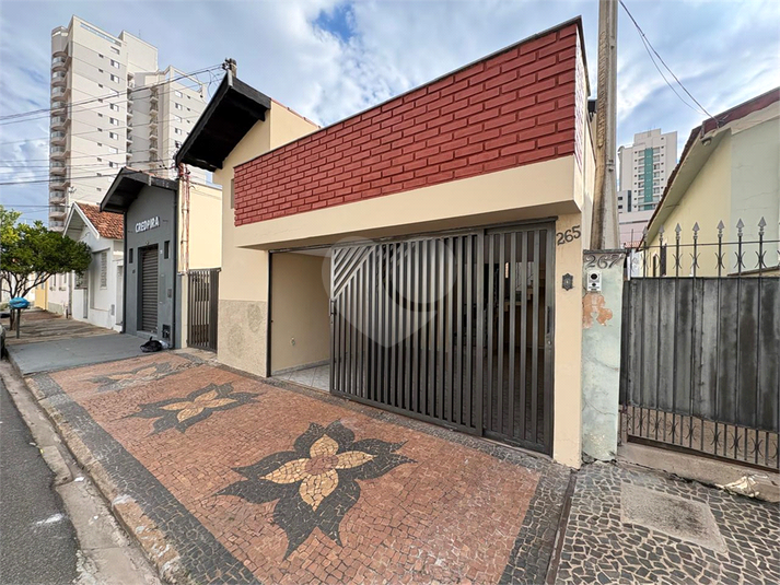 Foto REO1182037