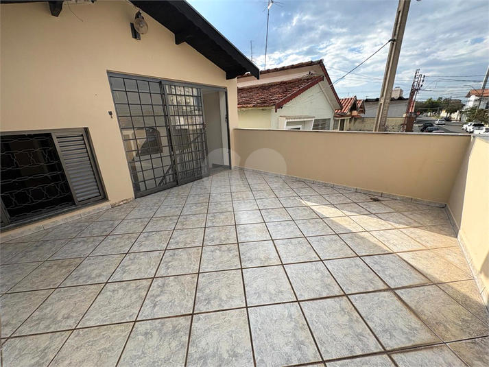 Foto REO1182037