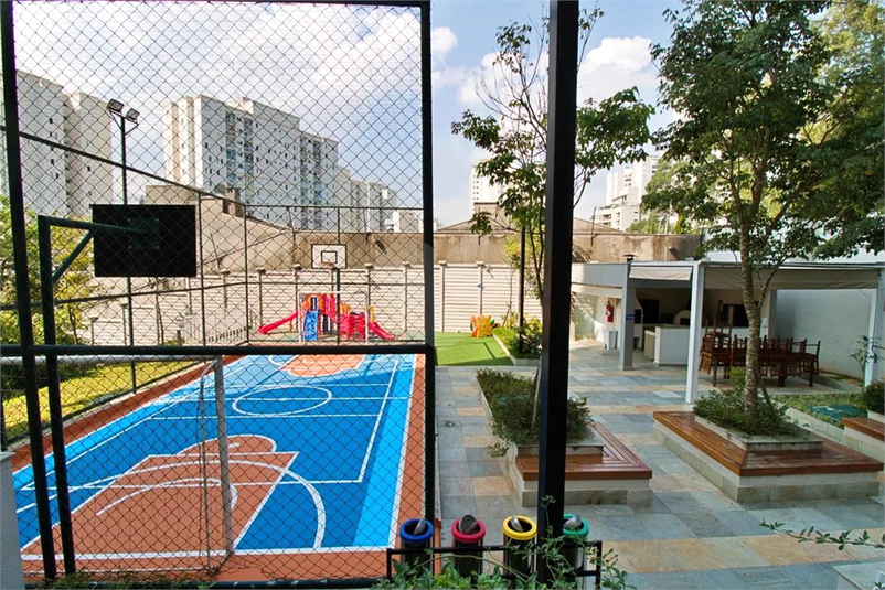 Foto REO1182067