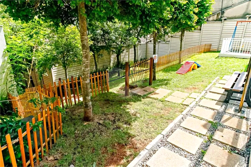 Foto REO1182067
