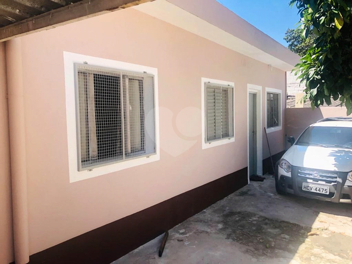 Foto REO1182070
