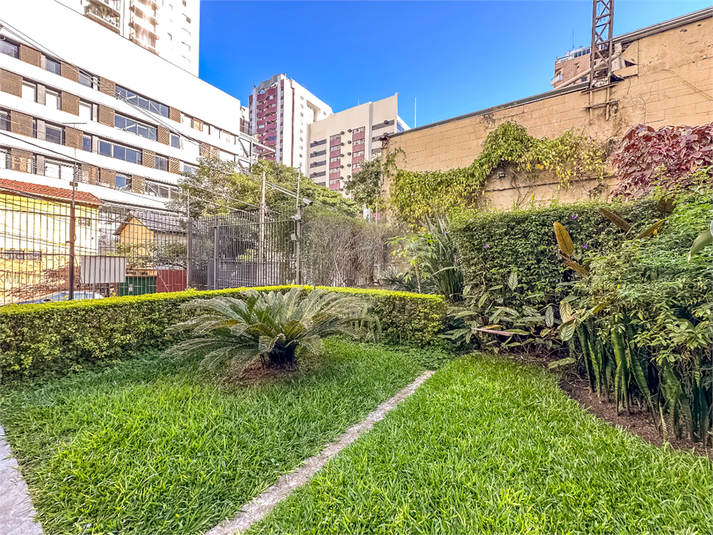 Foto REO1182091
