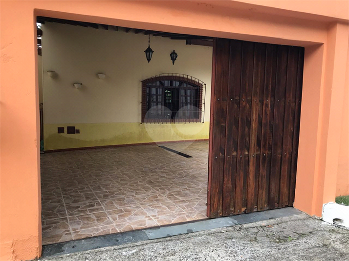 Foto REO1182118