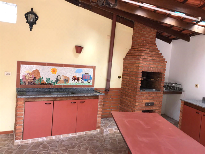 Foto REO1182118