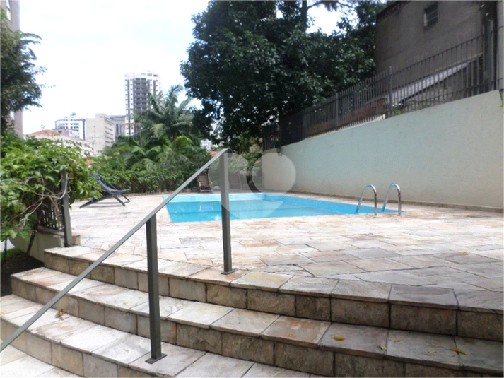 Foto REO1182140