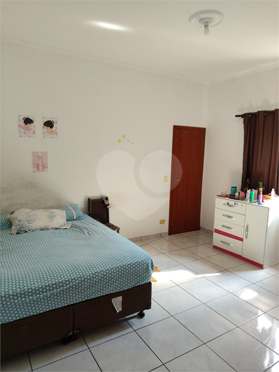 Foto REO1182162