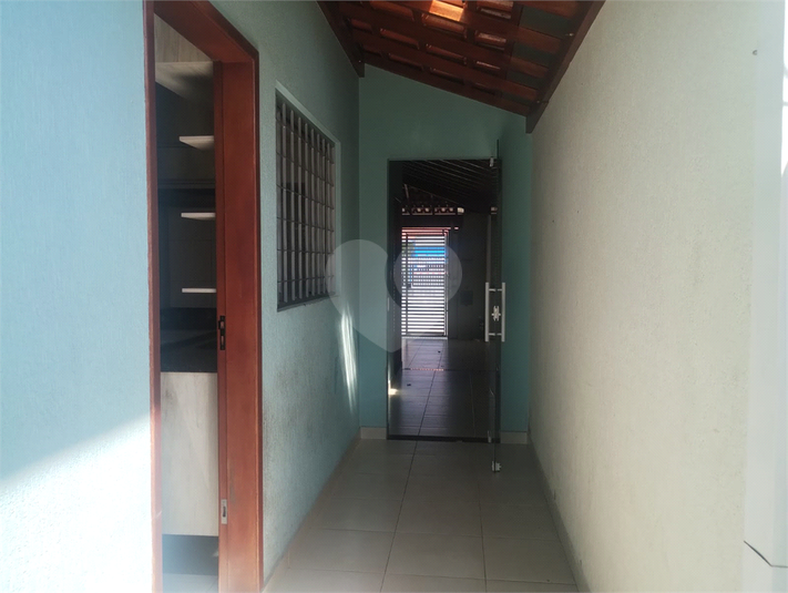 Foto REO1182167
