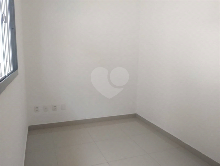 Foto REO1182167