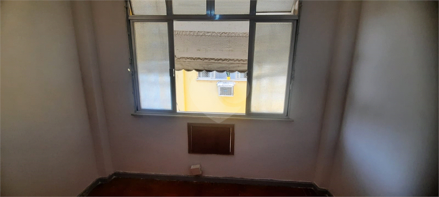 Foto REO1182186