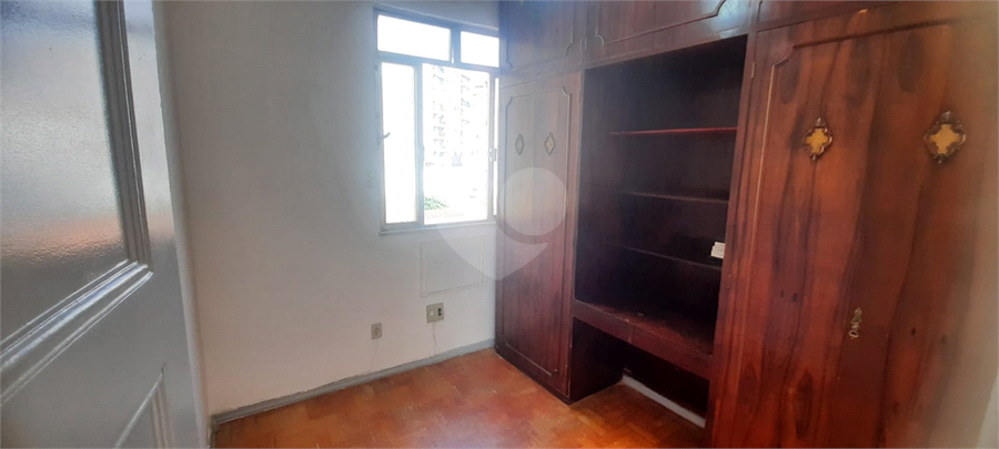 Foto REO1182186