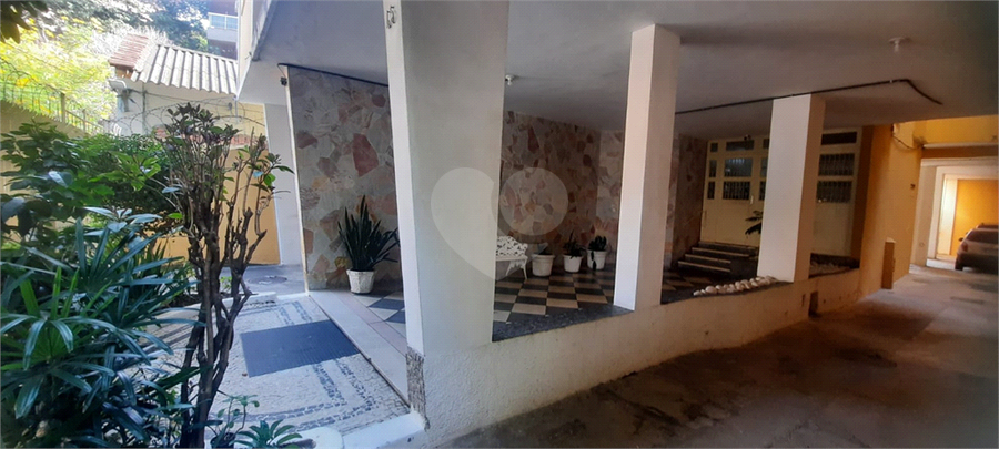 Foto REO1182186