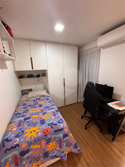 Foto REO1182189