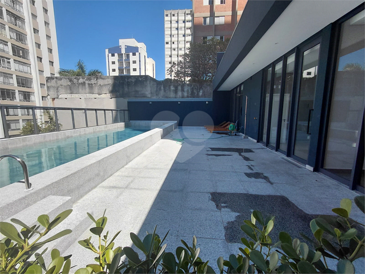 Foto REO1182223