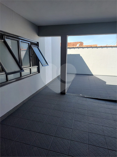 Foto REO1182235