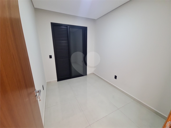 Foto REO1182243