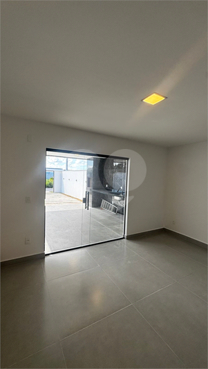Foto REO1182244