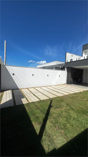 Foto REO1182244