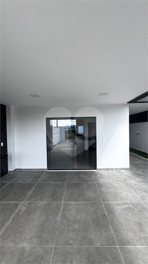 Foto REO1182244