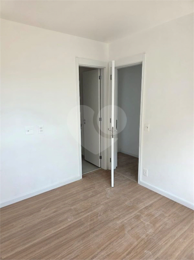 Foto REO1182246