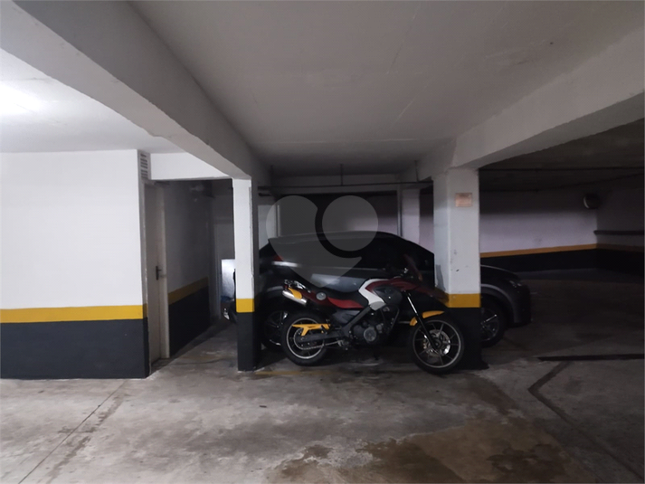 Foto REO1182248