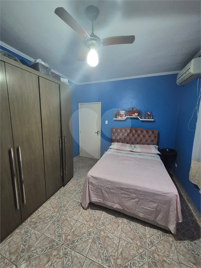 Foto REO1182251
