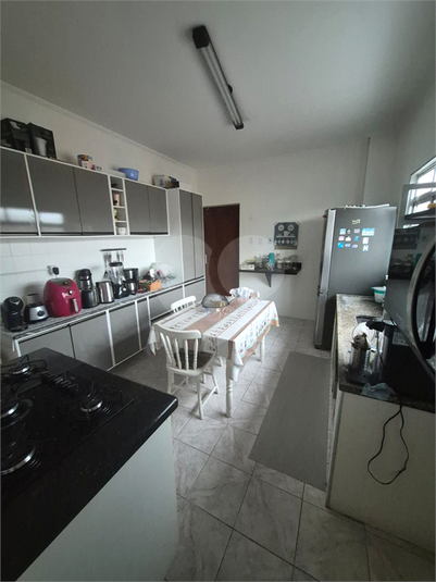 Foto REO1182251