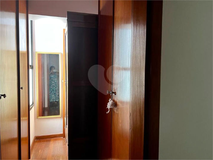 Foto REO1182252