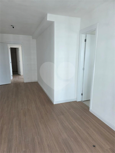 Foto REO1182269