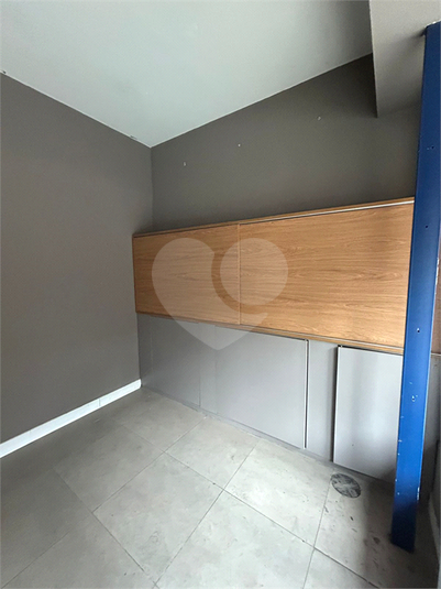 Foto REO1182275