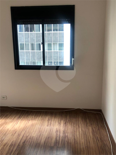 Foto REO1182300
