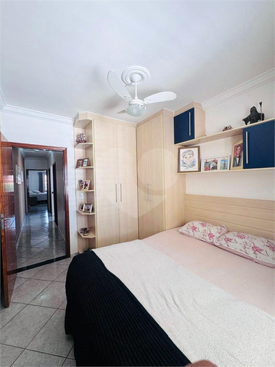 Foto REO1182304