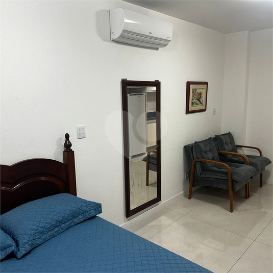 Foto REO1182316