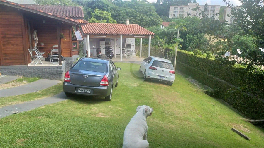 Foto REO1182327