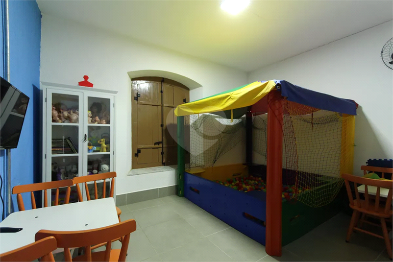 Foto REO1182330