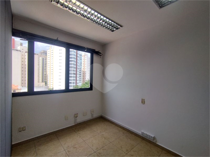 Foto REO1182337