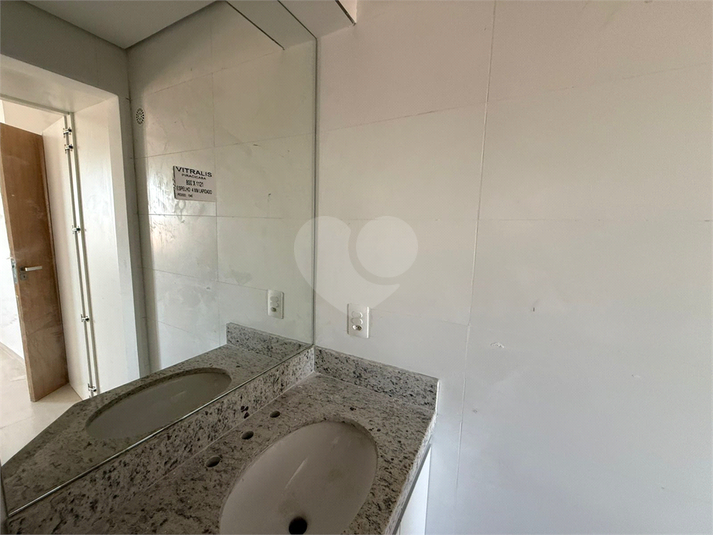 Foto REO1182354