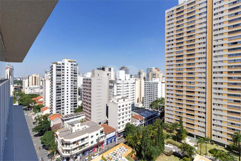 Foto REO1182355