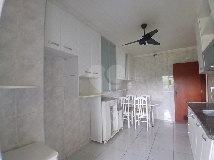 Foto REO1182367