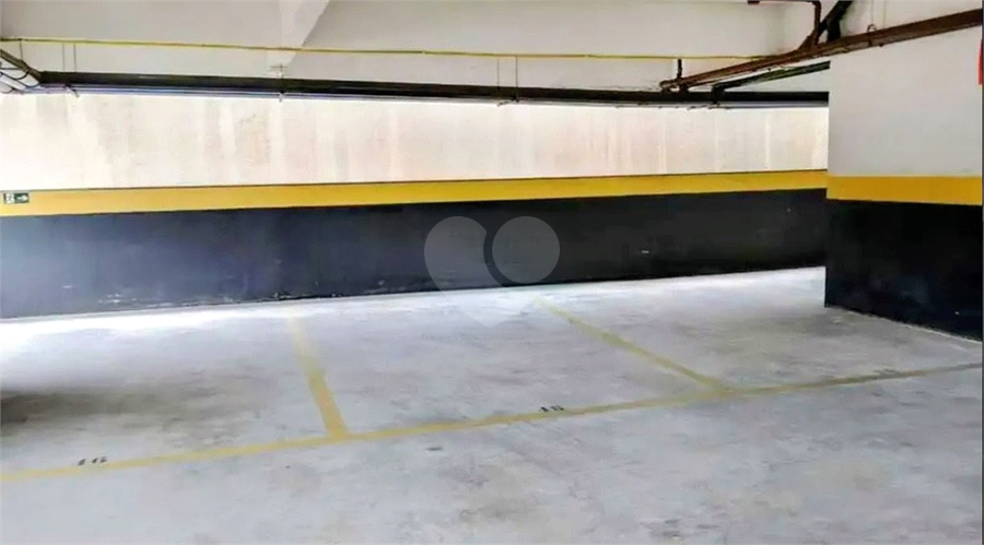 Foto REO1182384