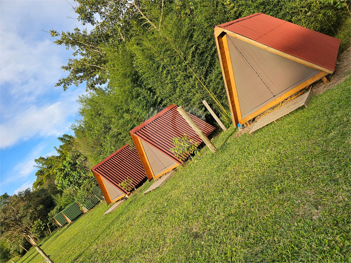 Foto REO1182421
