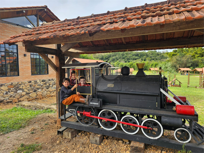 Foto REO1182421