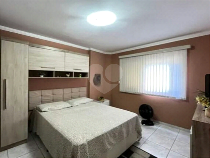 Foto REO1182440