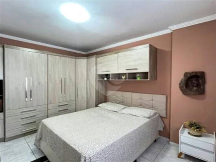 Foto REO1182440