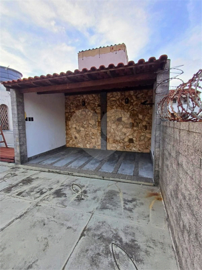 Foto REO1182441