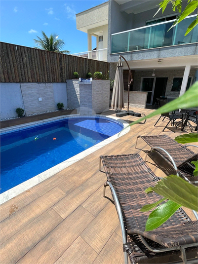 Foto REO1182449