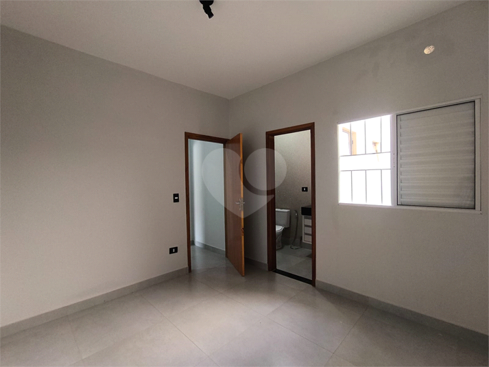 Foto REO1182474